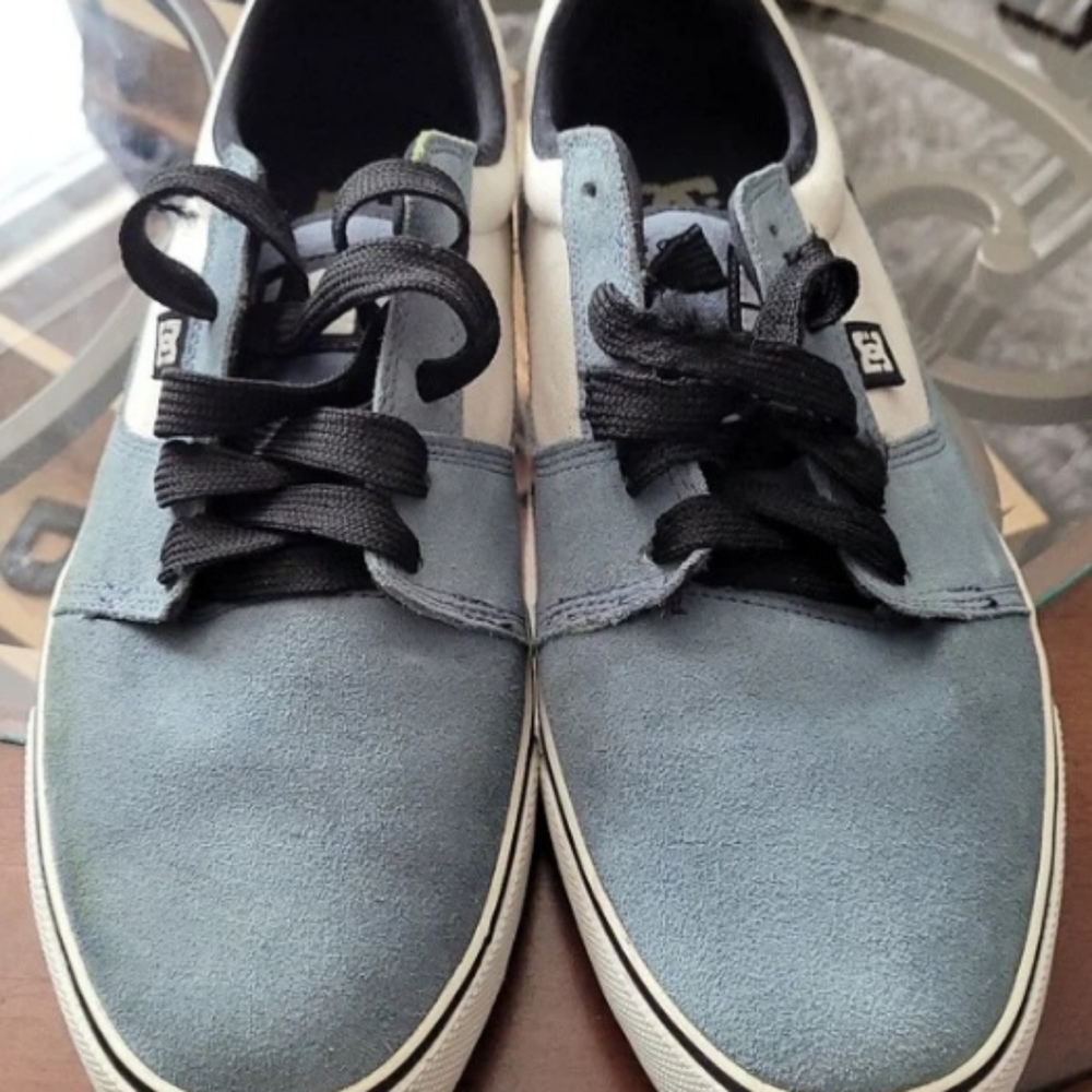 Men's DCs size 14